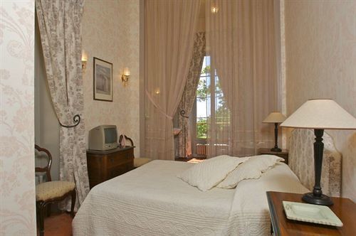 Hotel Chateau Juvenal Saint-Hippolyte-le-Graveyron Esterno foto