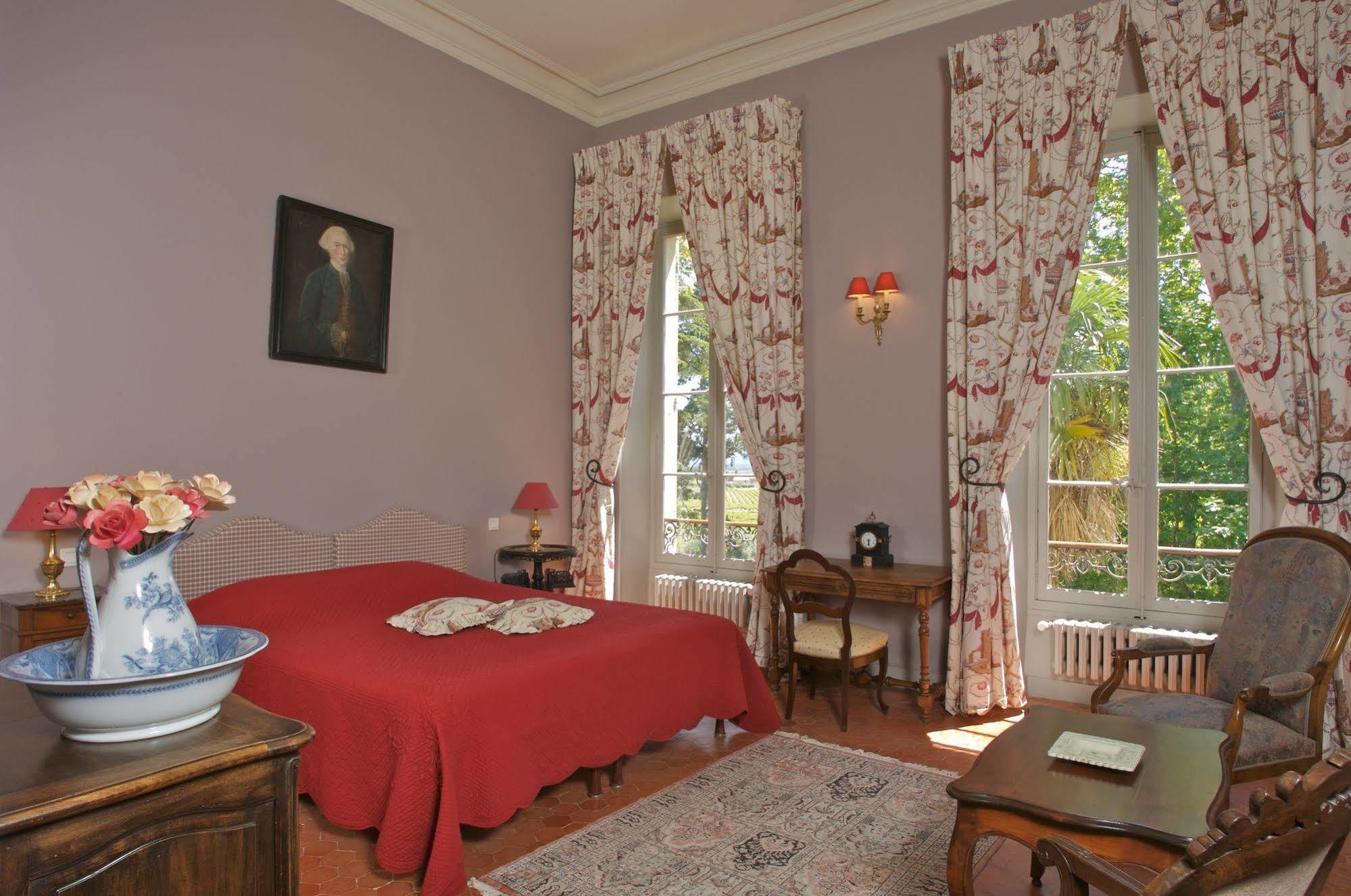 Hotel Chateau Juvenal Saint-Hippolyte-le-Graveyron Esterno foto